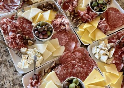 charcuterie - Book your corporate or family event at Sonocaia winery and Hydeout farm